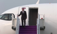 Le PM britannique Keir Starmer arrive à Djeddah dans le cadre de sa tournée dans le Golfe