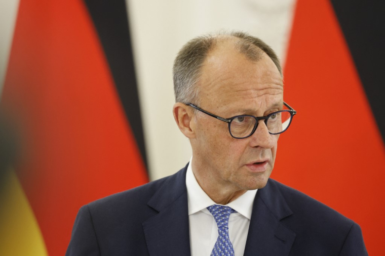 Friedrich Merz à Vilnius, en Lituanie, le 22 mai 2025. ( AFP / PETRAS MALUKAS )
