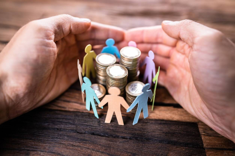 Budget 2026 : ce qui change pour la réduction d’impôt Coluche et vos dons / iStock.com - AndreyPopov