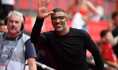 Habib Beye devient le nouvel entraîneur de l'OM