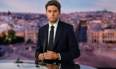 Gabriel Attal sur le plateau du 20H de TF1 lundi soir ( AFP / Ludovic MARIN )