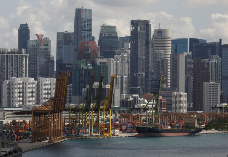 LE ROYAUME-UNI SIGNE UN ACCORD DE LIBRE-ÉCHANGE AVEC SINGAPOUR
