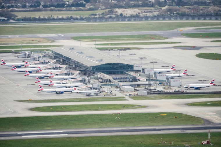 Vue aérienne de l'aéroport britannique d'Heathrow, le 21 mars 2025 ( AFP / STR )