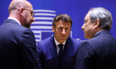 L'UE VA METTRE FIN AUX IMPORTATIONS DE PÉTROLE RUSSE À 90%