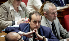 Sébastien Lecornu le 4 février 2026 à Paris. ( AFP / STEPHANE DE SAKUTIN )