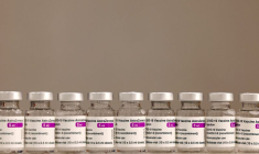 FACE À UNE TROISIÈME VAGUE DE CONTAMINATIONS L'UE MET LA PRESSION SUR ASTRAZENECA