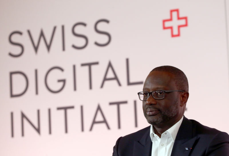 CREDIT SUISSE INNOCENTE SON DG APRÈS LA FILATURE D'UN EX-DIRECTEUR