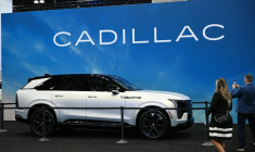 Un SUV Cadillac Escalade IQ 1000E4 électrique, le 21 novembre 2024 à Los Angeles (Californie) ( AFP / Robyn Beck )