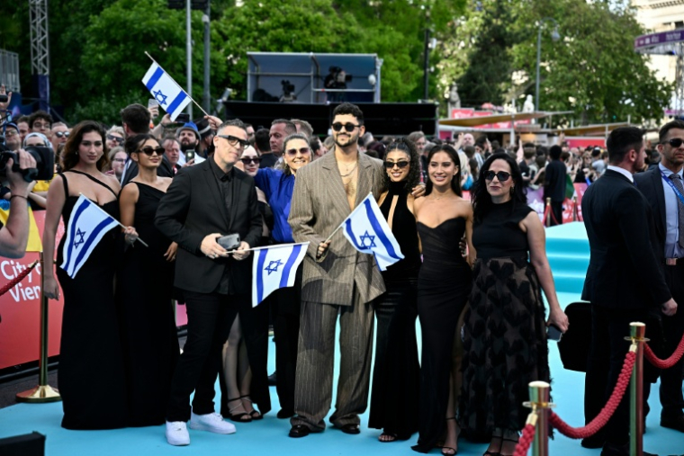 La délégation israélienne à l'Eurovision, à Vienne, en Autriche, le 10 mai 2026 ( AFP / Tobias SCHWARZ )
