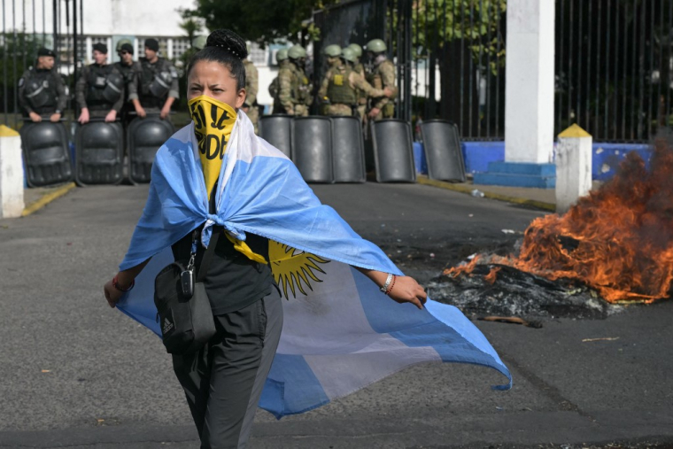 Manifestation à Rosario, en Argentine, le 11 février 2026.  ( AFP / JUAN MABROMATA )