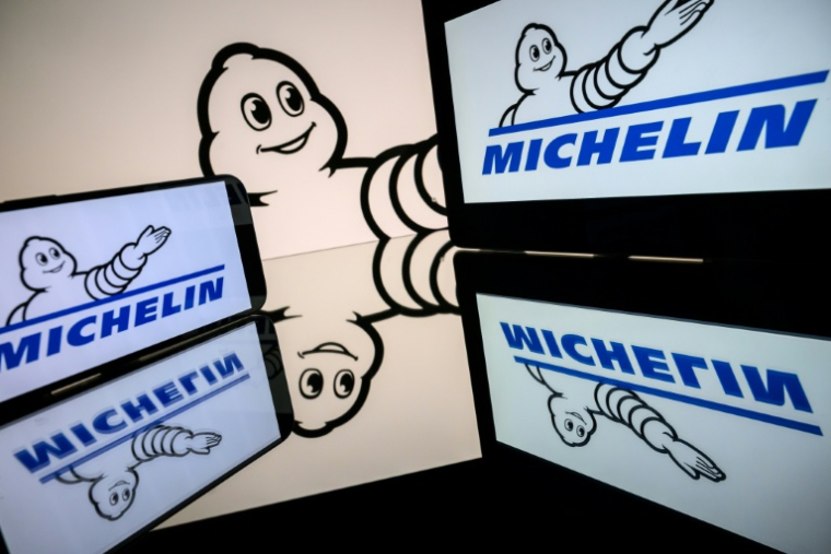 Le groupe français Michelin, leader mondial des pneus, annonce un dispositif de départs volontaires en France portant sur "jusqu'à 1.500 postes sur trois ans" ( AFP / Lionel BONAVENTURE )