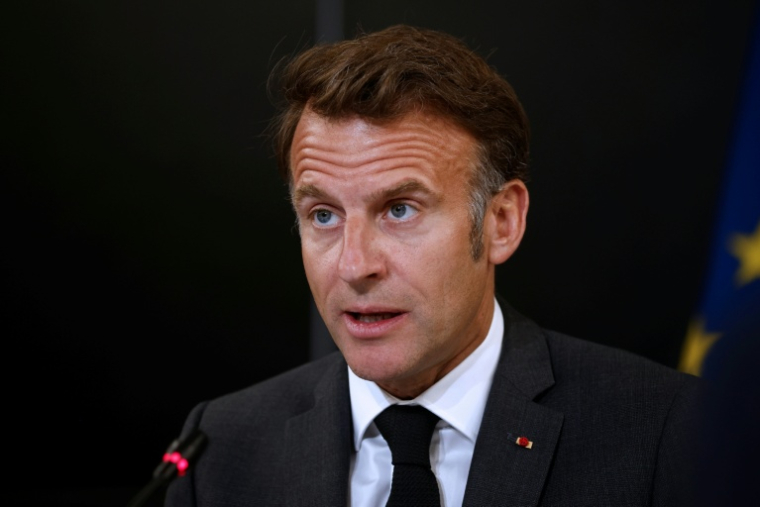 Le président de la République Emmanuel Macron à Paris le 19 mai 2026 ( POOL / Yoan VALAT )