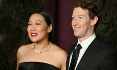 Le patron de Meta Mark Zuckerberg et son épouse médecin Priscilla Chan, le 29 octobre 2025 à New York ( AFP / ANGELA WEISS )