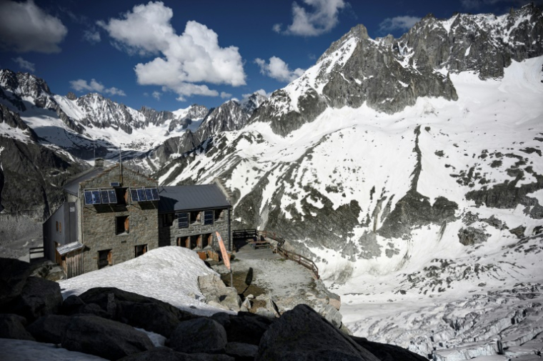 Le refuge du Requin, à Chamonix, le 17 juin 2019 ( AFP / MARCO BERTORELLO )