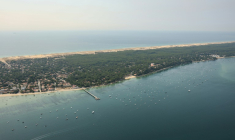 Vue aérienne de la jetée Bélisaire à Lège-Cap-Ferret, dans le bassin d'Arcachon (sud-ouest), le 24 juillet 2026 ( AFP / ROMAIN PERROCHEAU )