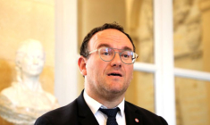 FRANCE: ENQUÊTE OUVERTE SUR ABAD POUR TENTATIVE DE VIOL