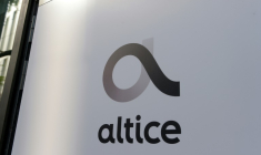 Logo du groupe Altice, le 11 avril 2019 à Paris ( AFP / ERIC PIERMONT )