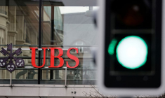 Un logo de la banque suisse UBS à Zurich, en Suisse