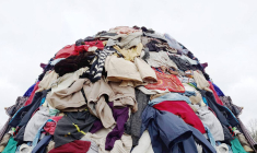 Le point sur les impacts de la fast fashion en 2025 / iStock.com - Annaspoka