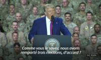 Trump évoque à nouveau un éventuel 3e mandat devant des militaires américains au Qatar