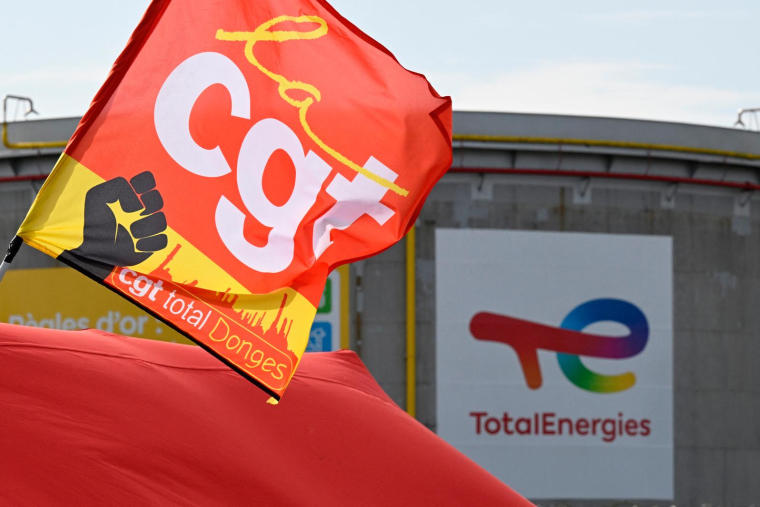 Le dépot de Flandres enregistrait 100% de grévistes ce jeudi 26 janvier (illustration) ( AFP / DAMIEN MEYER )