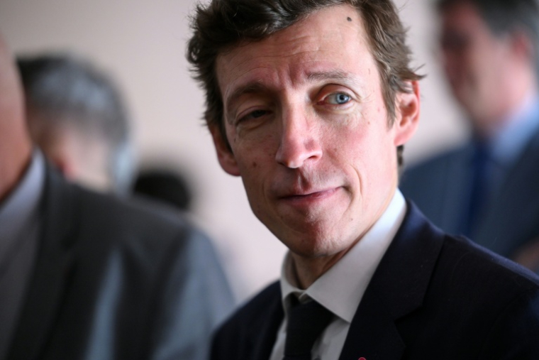 Le ministre de l'Éducation Édouard Geffray dans un lycée à Lormont en Gironde le 15 octobre 2026 ( AFP / Christophe ARCHAMBAULT )