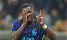 Récital d'Ange-Yoan Bonny avec l'Inter face à la Cremonese