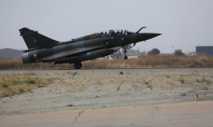 Un Mirage 2000-D à N'Djamena, en 2018 ( AFP / LUDOVIC MARIN )