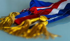 Une écrasante majorité de Français ne considèrent pas l'étiquette politique du maire comme un critère très important de leur choix électoral, selon une étude ( AFP / JOEL SAGET )