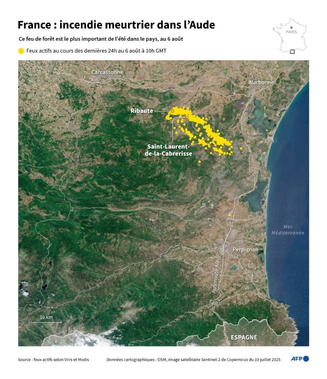 Carte du sud de la France montrant l'important feu de forêt qui s'est déclaré mardi 5 août dans l'Aude ainsi que les feux actifs au cours des dernières 24h au 6 août à 10h GMT, d'après les données satellitaires de Modis et Viirs ( AFP / Guillermo RIVAS PACHECO )