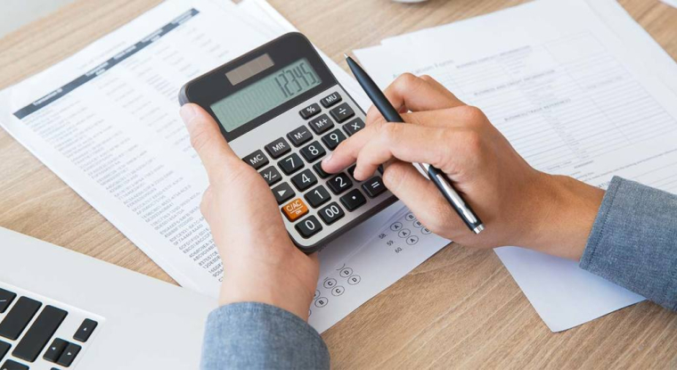 Ce n'est pas toujours obligatoire, mais il est recommandé de tenir les comptes de sa SCI. (© DR)