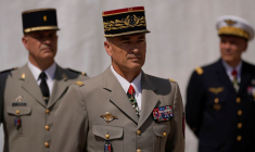 LE GÉNÉRAL BURKHARD REMPLACE LE GÉNÉRAL LECOINTRE COMME CHEF D'ÉTAT-MAJOR