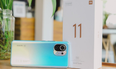 Coup de projecteur sur le Xiaomi Mi 11, dernier smartphone haut de gamme du constructeur chinois crédit photo : Shutterstock
