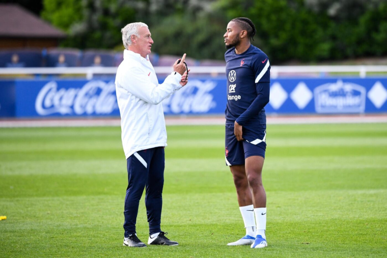 Deschamps : plus d’un Bleu dans son sac