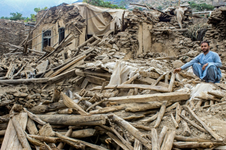 Une maison détruite, au lendemain d'un tremblement de terre dans le district de Dara-i-Nur, dans la province de Nangarhar, le 3 septembre 2025 en Afghanistan ( AFP / - )