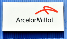 ArcelorMittal envisage une nouvelle délocalisation de ses fonctions support vers l'Inde, qui pourrait concerner à terme plusieurs milliers d'emplois ( AFP / Tiziana FABI )