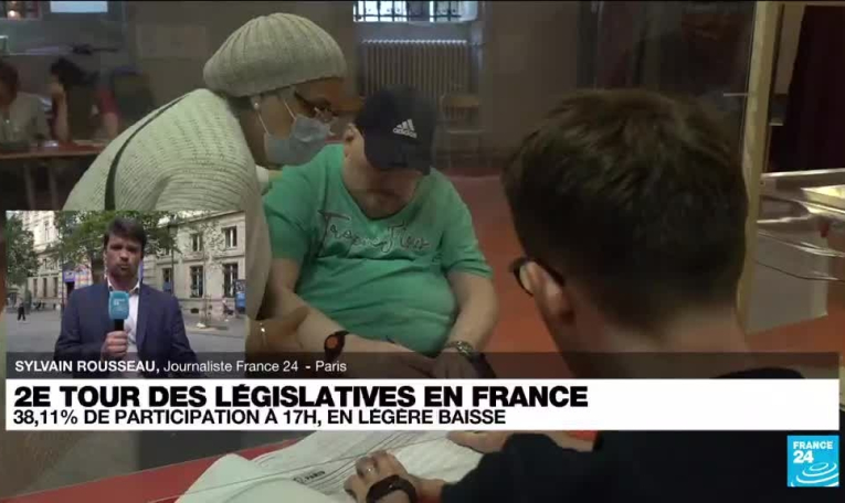 Législatives en France : 38,11 % de participation à 17 heures