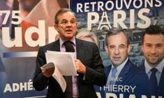 Le candidat RN aux municipales 2026 dans la capitale, Thierry Mariani, à Paris le 12 décembre 2025  ( AFP / Bertrand GUAY )
