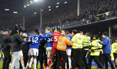 Everton-Liverpool : une bagarre pour dire adieu à Goodison Park