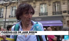 "C'était une artiste engagée" : la France dit adieu à Jane Birkin