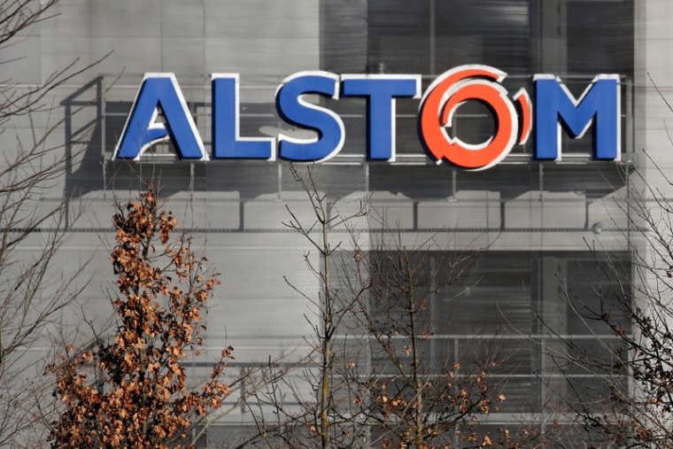 ALSTOM S'ATTEND À UN FLUX DE TRÉSORERIE LIBRE NÉGATIF DE PRÈS DE 2 MILLIARD D'EUROS AU 1ER SEMESTRE