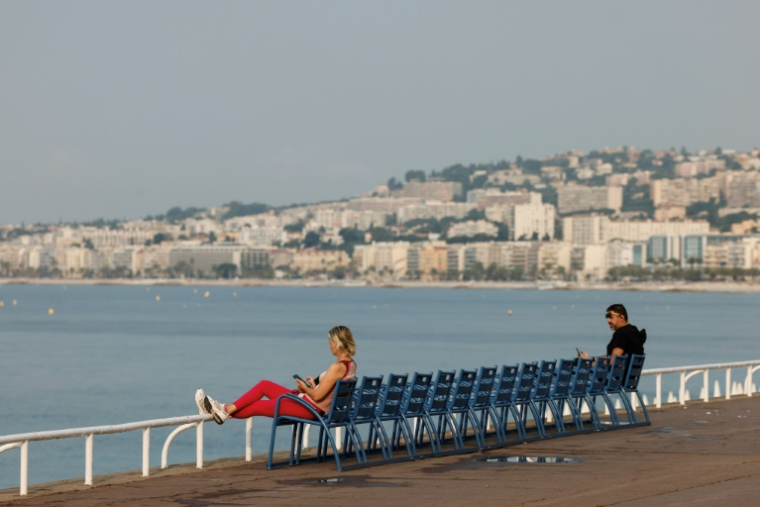 La promenade des Anglais en bord de mer à Nice, le 8 juin 2025 ( AFP / Ludovic MARIN )