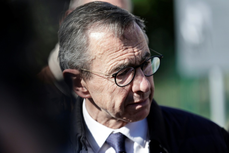 Le candidat LR à la présidentielle Bruno Retailleau à Nanterre le 23 avril 2026 ( AFP / STEPHANE DE SAKUTIN )