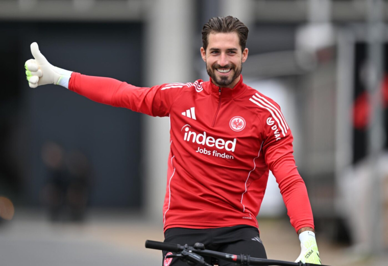 Kevin Trapp proche d'un retour à Paris ?