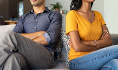 Comment gérer un bien immobilier acquis à deux en cas de séparation? ( crédit photo : Shutterstock )