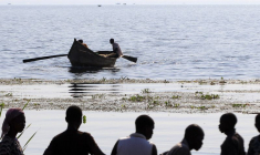 TOTALENERGIES LANCE LE PROJET CONTROVERSÉ DU LAC ALBERT À 10 MILLIARDS DE DOLLARS