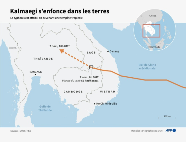 Carte montrant la trajectoire du typhon Kalmaegi, qui s'est affaibli en devenant une tempête tropicale, au 7 novembre ( AFP / Nicholas SHEARMAN )