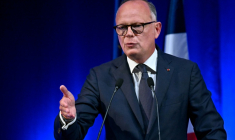 Édouard Philippe, président du parti Horizons, maire du Havre et candidat à l'élection présidentielle de 2027, lors d'un meeting à Reims, le 10 mai 2026 ( AFP / Martin BUREAU )