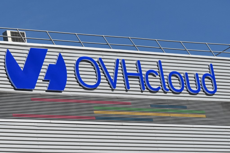 ( AFP / DENIS CHARLET )