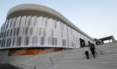 L'U Arena à Nanterre - devenue depuis Plenitude Arena - le jour de son inauguration, le 16 octobre 2017 ( AFP / PATRICK KOVARIK )